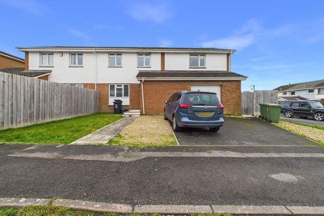 4 bed property, in Mowstead Road, £435,000