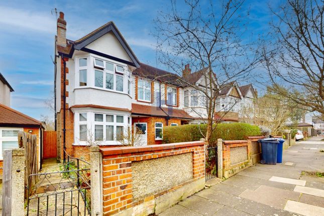 5 bed property, in Highview Road, £1,150,000