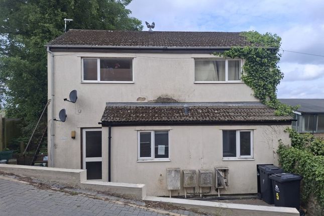 1 bed property, in Market Street, £50,000