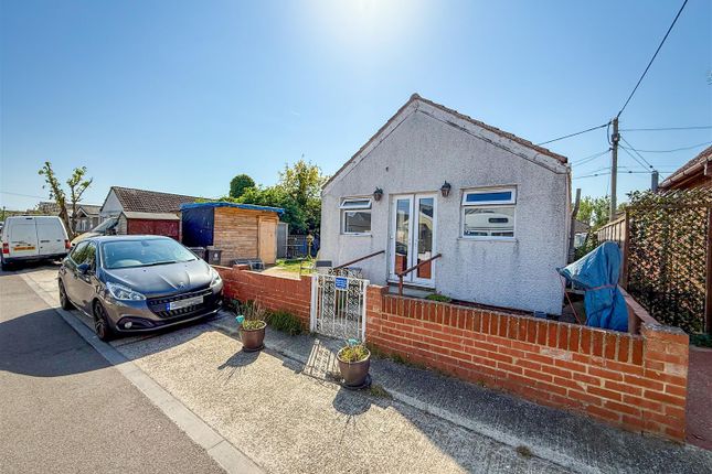 2 bed property, in Standard Avenue, £88,000