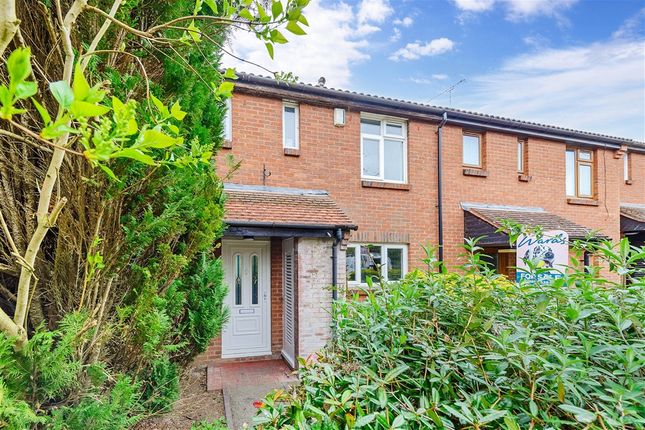3 bed property, in Seven Acres, £325,000