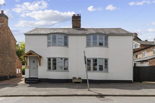 4 bed property, in Old Hall Street, £535,000