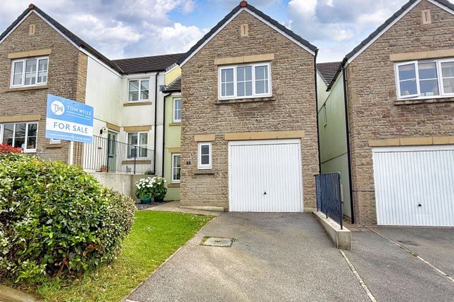 4 bed property, in 10 Minute Walk To Swanpool Beach, £385,000