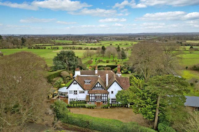 6 bed property, in Hitcham Lane, £2,950,000