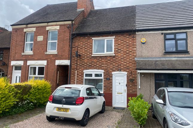 2 bed property, in Woodlands Road, £220,000