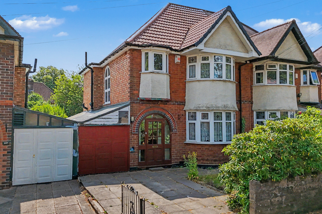 3 bed property, in School Road, £300,000