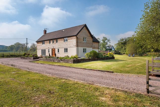 4 bed property, in Bathwood Lane, £1,395,000
