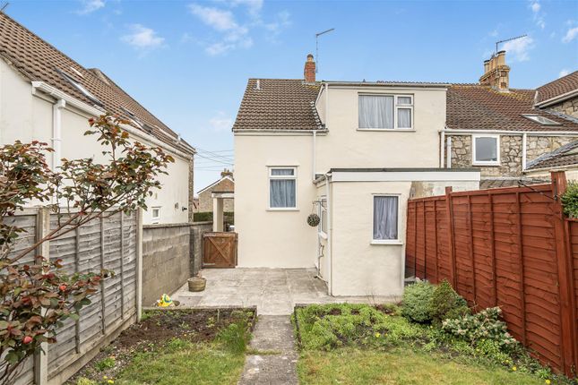 4 bed property, in Park Road, £400,000