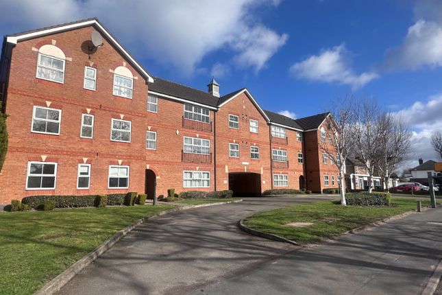 1 bed property, in Newton Road, £130,000