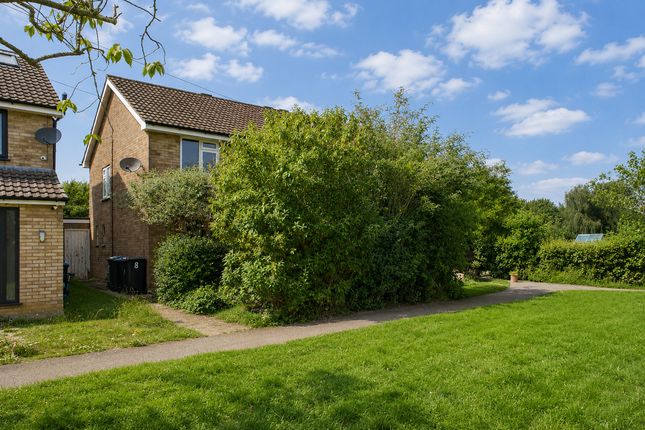 3 bed property, in Homefield Potten End, £500,000