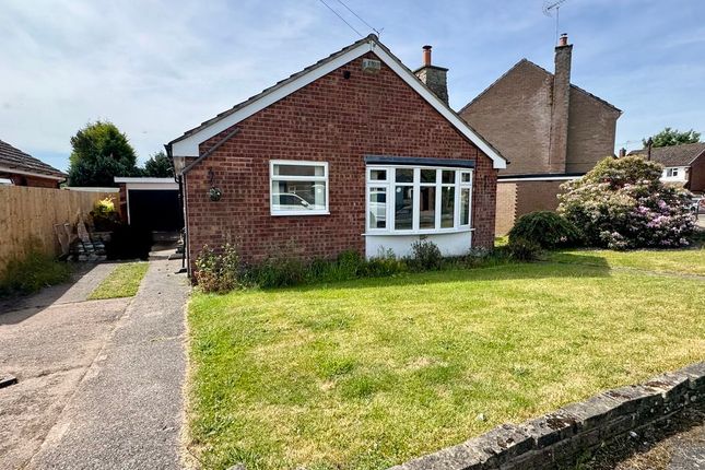 3 bed property, in Alumbrook Avenue, £310,000