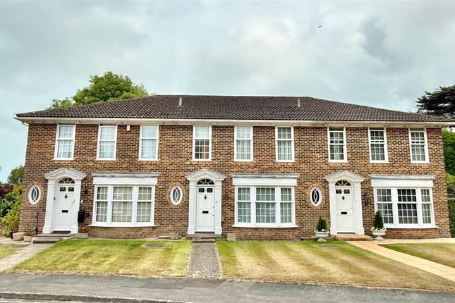 3 bed property, in Naomi Close, £450,000