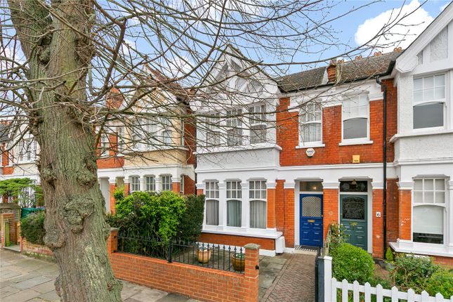 4 bed property, in Kingston Lane, £1,685,000