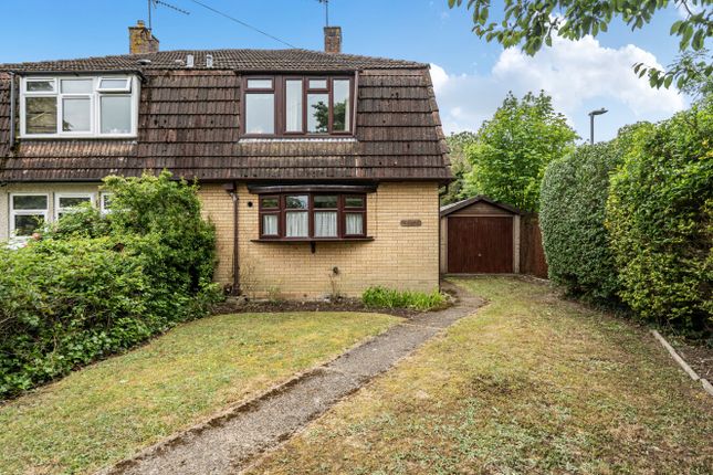 2 bed property, in Players Green, £325,000