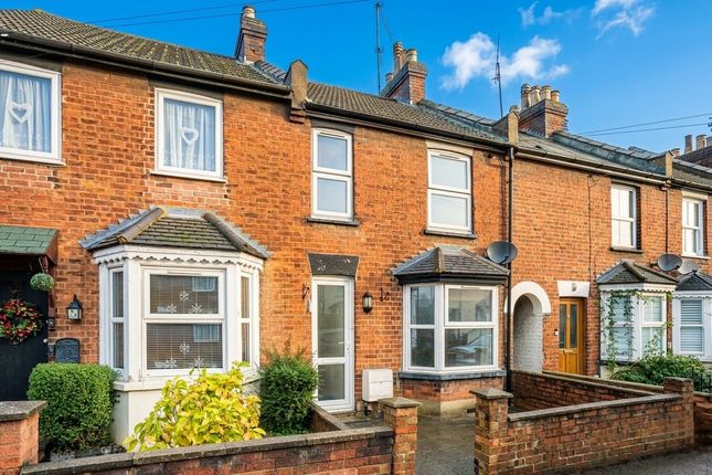 3 bed property, in Grove Road, £400,000