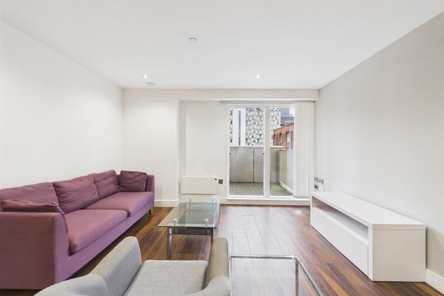 2 bed property, in The Assembly, £260,000
