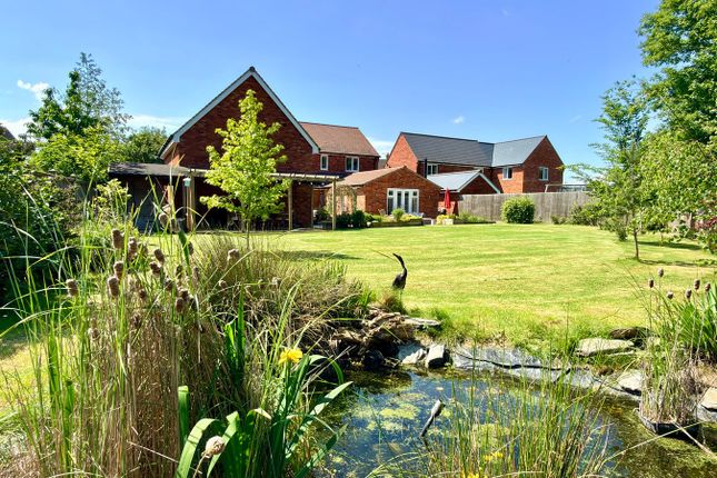 4 bed property, in Cambrian Road, £735,000