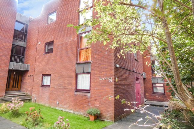 1 bed property, in Gray Road, £49,000