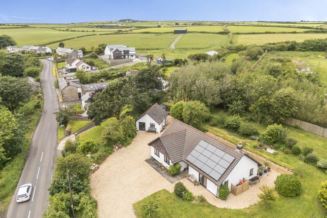 4 bed property, in Camelford, £625,000