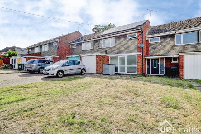 3 bed property, in The Chesils, £300,000
