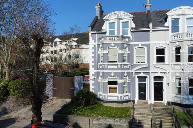 4 bed property, in Valletort Road, £525,000