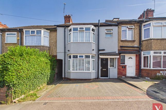 3 bed property, in Bradley Road, £335,000