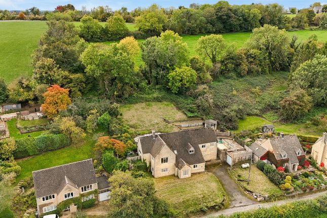 3 bed property, in Middle Chedworth, £670,000