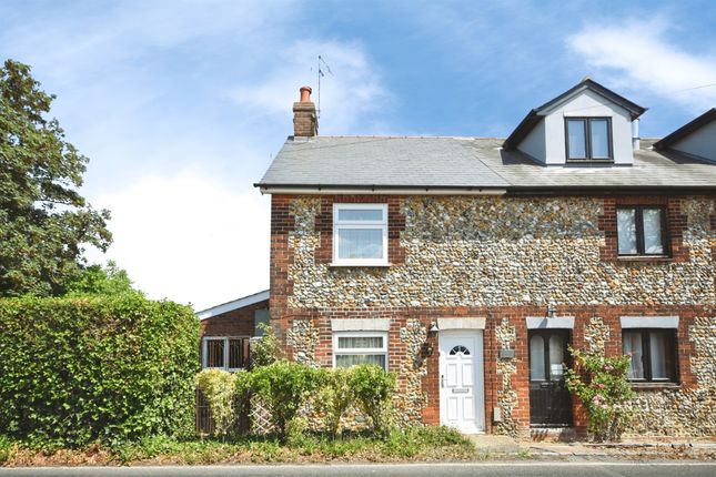 3 bed property, in Radwinter Road, £425,000