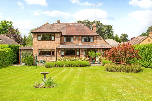 4 bed property, in Heath Rise, £1,995,000