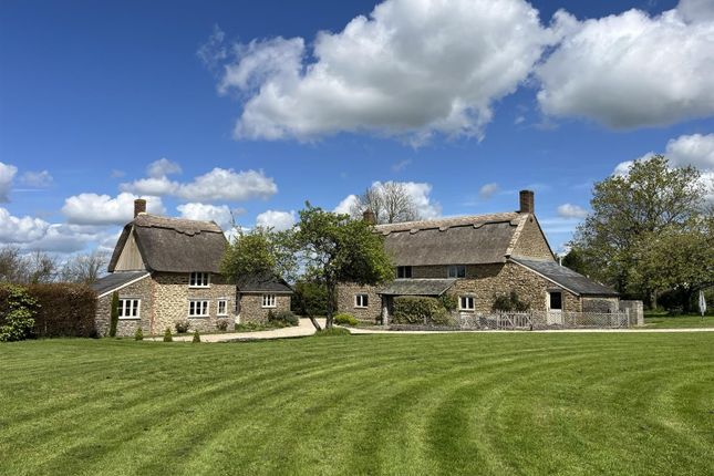 4 bed property, in Back Drove, £1,050,000