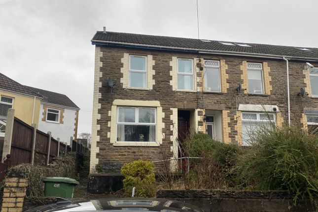3 bed property, in West View, £190,000