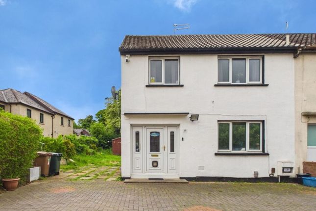 3 bed property, in 19 St Katharines Crescent, £220,000