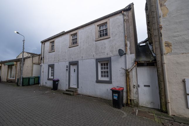 2 bed property, in School Vennel, £47,000