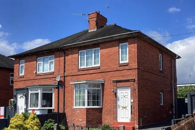 2 bed property, in School Road, £125,000
