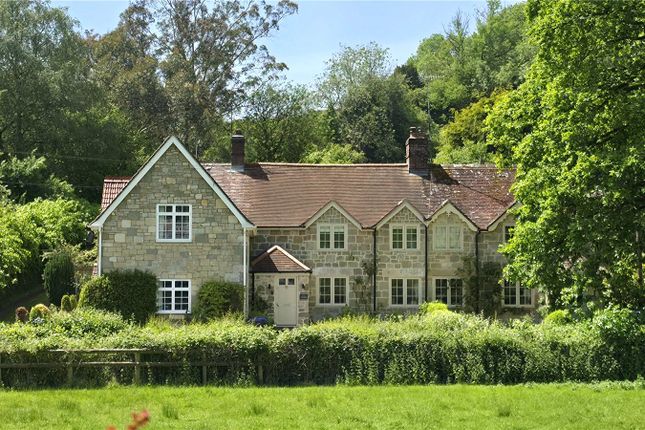 2 bed property, in Ansty, £650,000