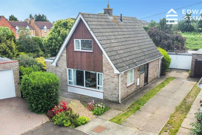 3 bed property, in Seargeants Close, £280,000