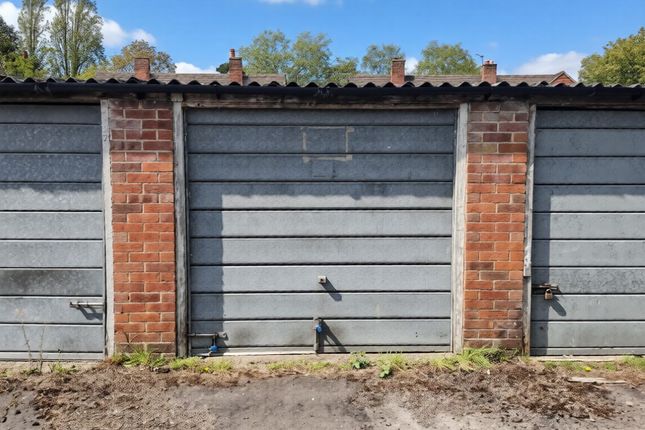 Land, in Garage 33, £5,000