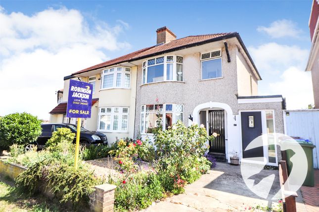 3 bed property, in Shinglewell Road, £450,000