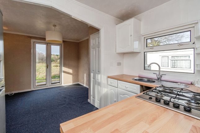 Land, in Meadow Lane, £40,000