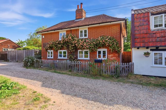 3 bed property, in Post Office Lane, £525,000