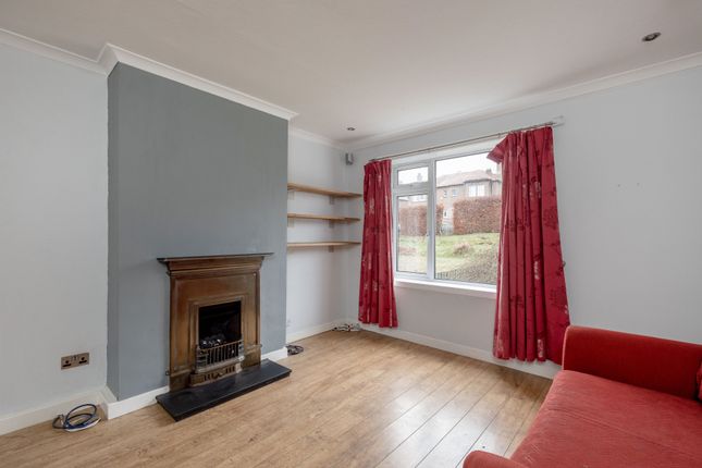 2 bed property, in 14 Hailes Terrace, £270,000