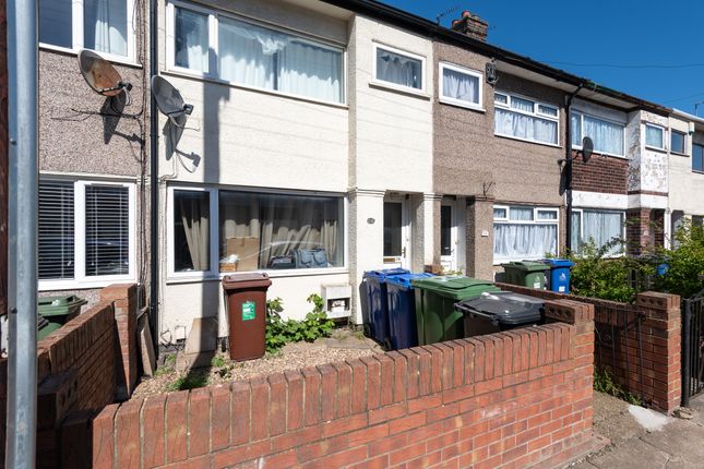 2 bed property, in Lord Street, £64,000