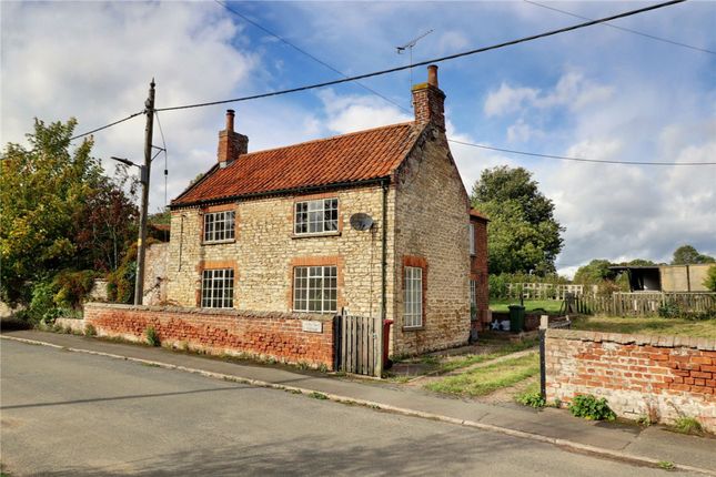 3 bed property, in Home Farm Cottage, £229,950