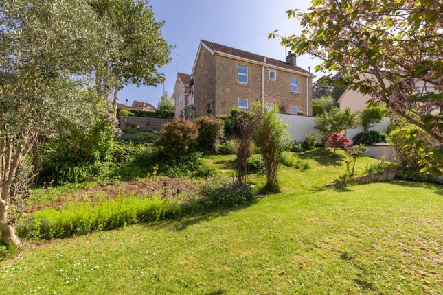 3 bed property, in Rush Hill, £675,000