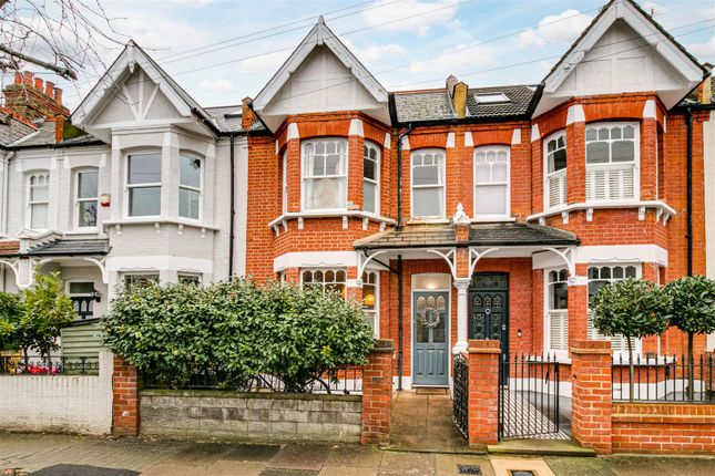 3 bed property, in Engadine Street, £1,150,000