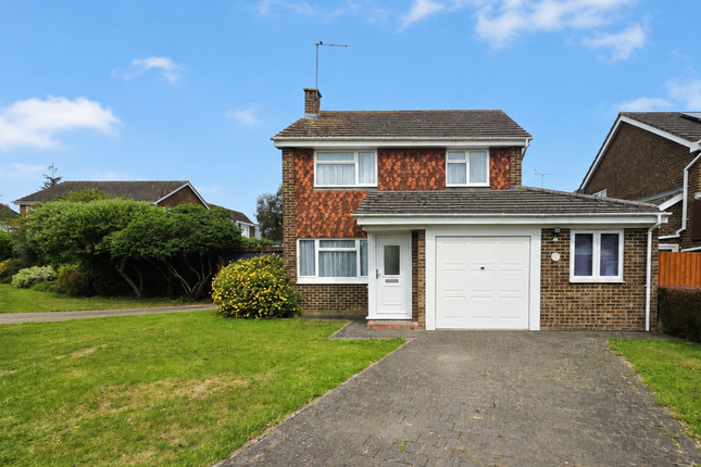4 bed property, in Staplehurst, £475,000
