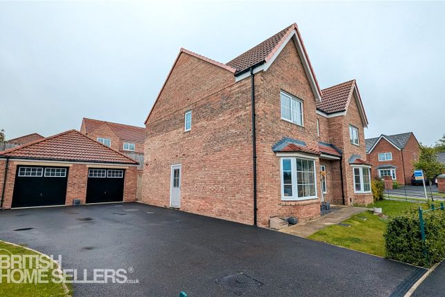 5 bed property, in Lavender Lane, £475,000