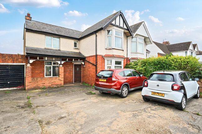 3 bed property, in Drove Road, £350,000