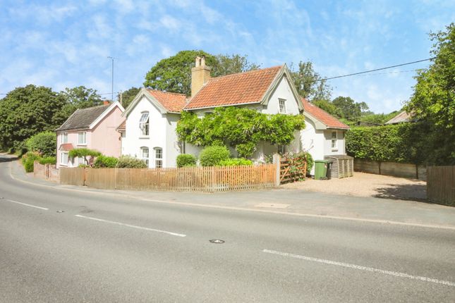 3 bed property, in The Street, £525,000
