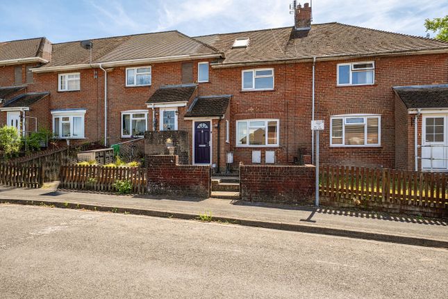 4 bed property, in St. Martins Close, £325,000